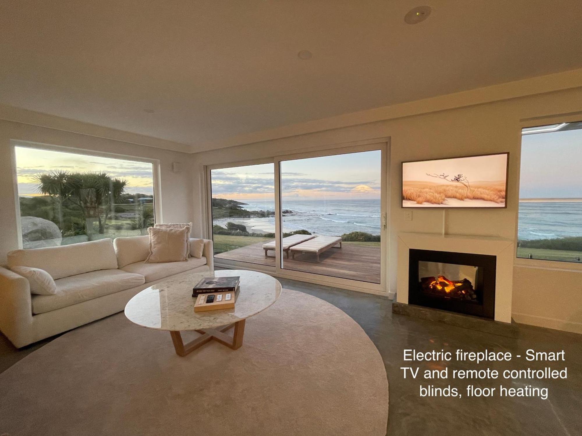 Saltwater - Absolute Oceanfront, Fire Pits, Some Villas With Hot Tubs And Sauna Falmouth Екстериор снимка
