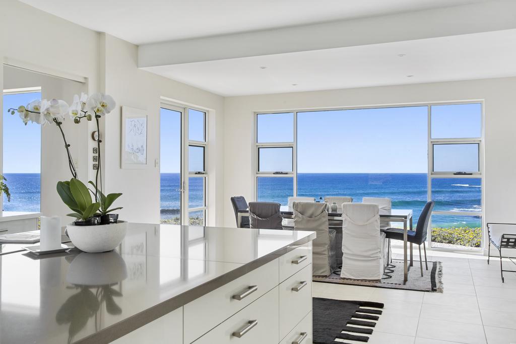 Saltwater - Absolute Oceanfront, Fire Pits, Some Villas With Hot Tubs And Sauna Falmouth Стая снимка