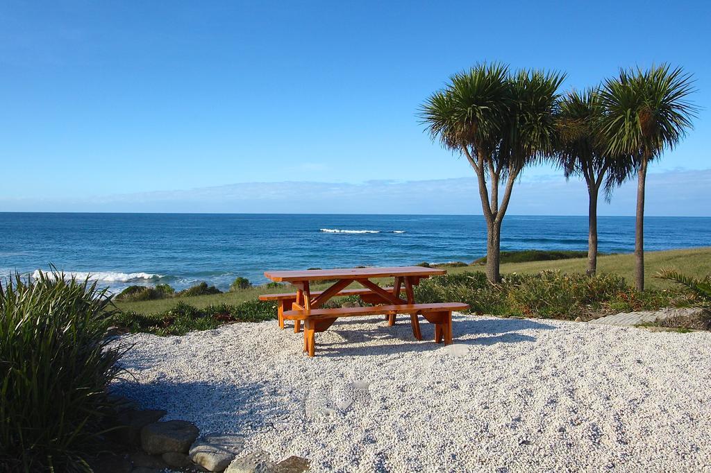 Saltwater - Absolute Oceanfront, Fire Pits, Some Villas With Hot Tubs And Sauna Falmouth Екстериор снимка