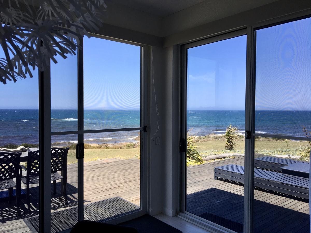 Saltwater - Absolute Oceanfront, Fire Pits, Some Villas With Hot Tubs And Sauna Falmouth Екстериор снимка
