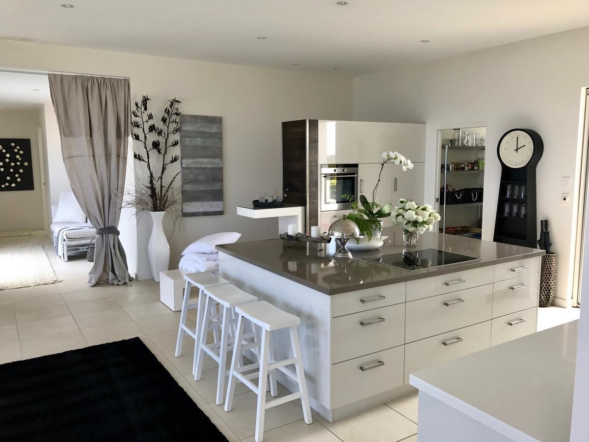 Saltwater - Absolute Oceanfront, Fire Pits, Some Villas With Hot Tubs And Sauna Falmouth Екстериор снимка